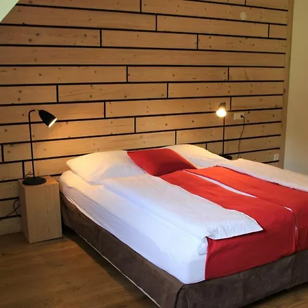 アパート Kuckucksnest Jostal ティティゼー・ノイシュタット